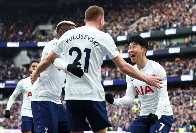 Dejan Kulusevski cùng Son Heung-min, Harry Kane - Bộ ba tấn công đáng sợ của Tottenham Hotspur tại Premier League.