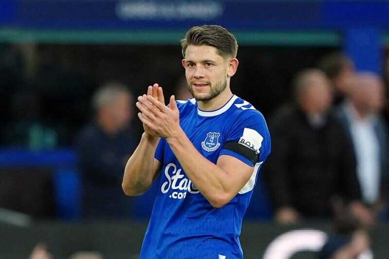 James Tarkowski thi đấu cho Everton tại Premier League